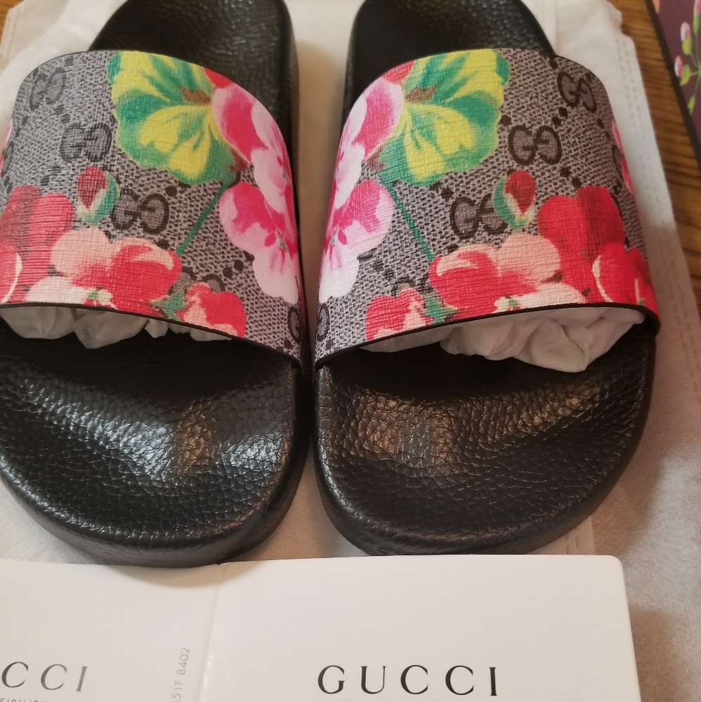 Gucci slides